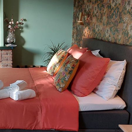 Stadsslaperij B&B Tilburg Ngoại thất bức ảnh