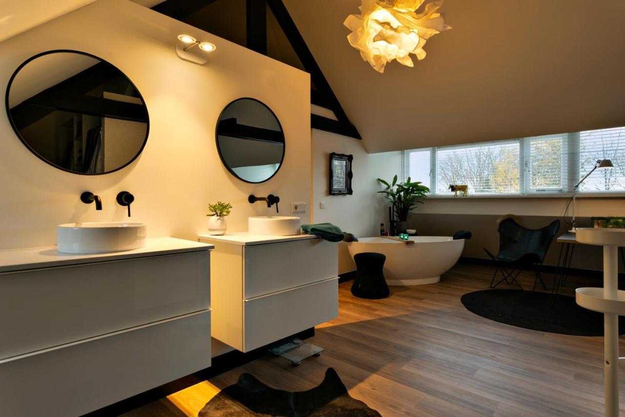 Stadsslaperij B&B Tilburg Ngoại thất bức ảnh